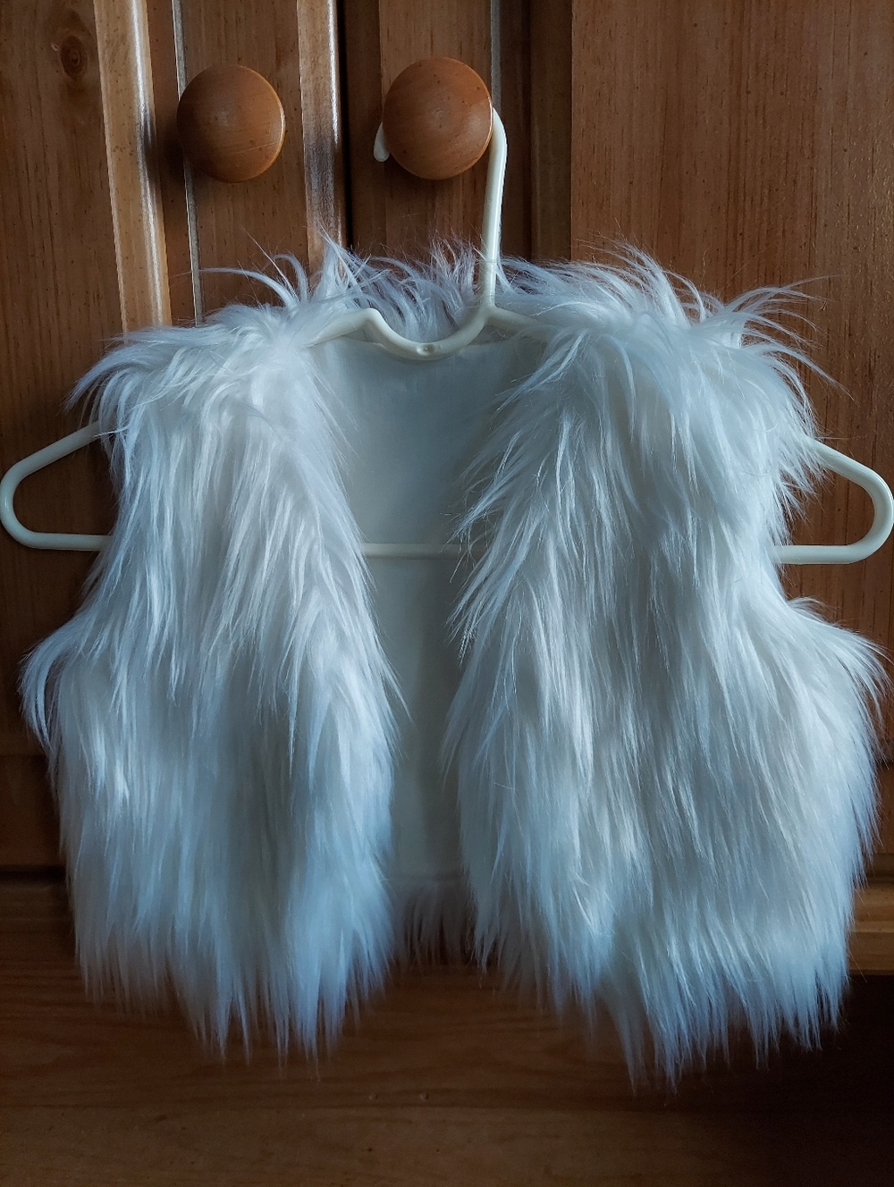 🔴3/$15 Girl's Faux Fur Dance Vest
